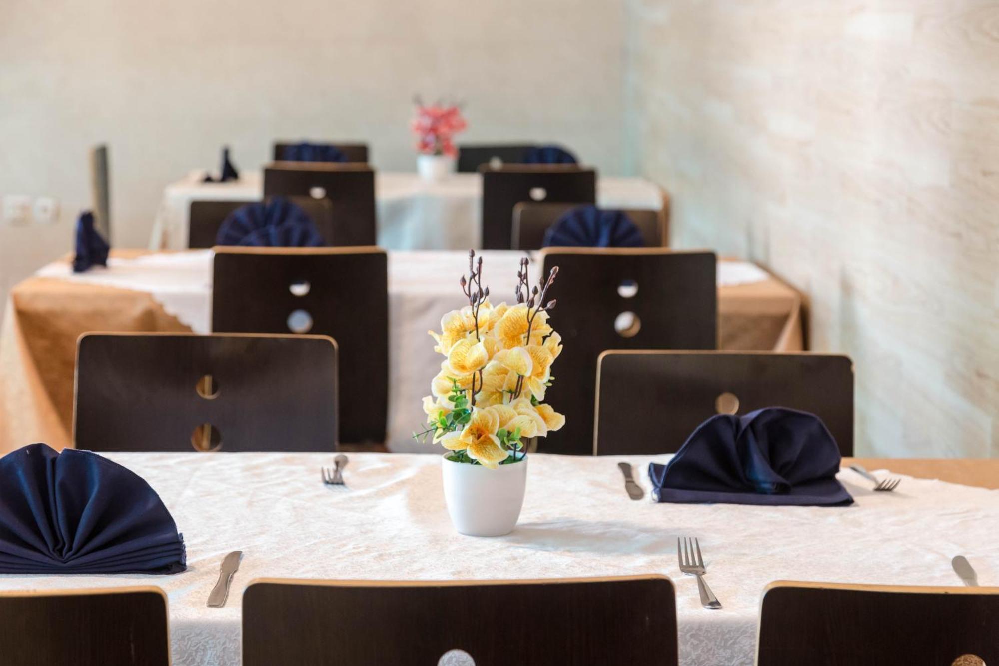 קיגאלי Olympic Hotel מראה חיצוני תמונה