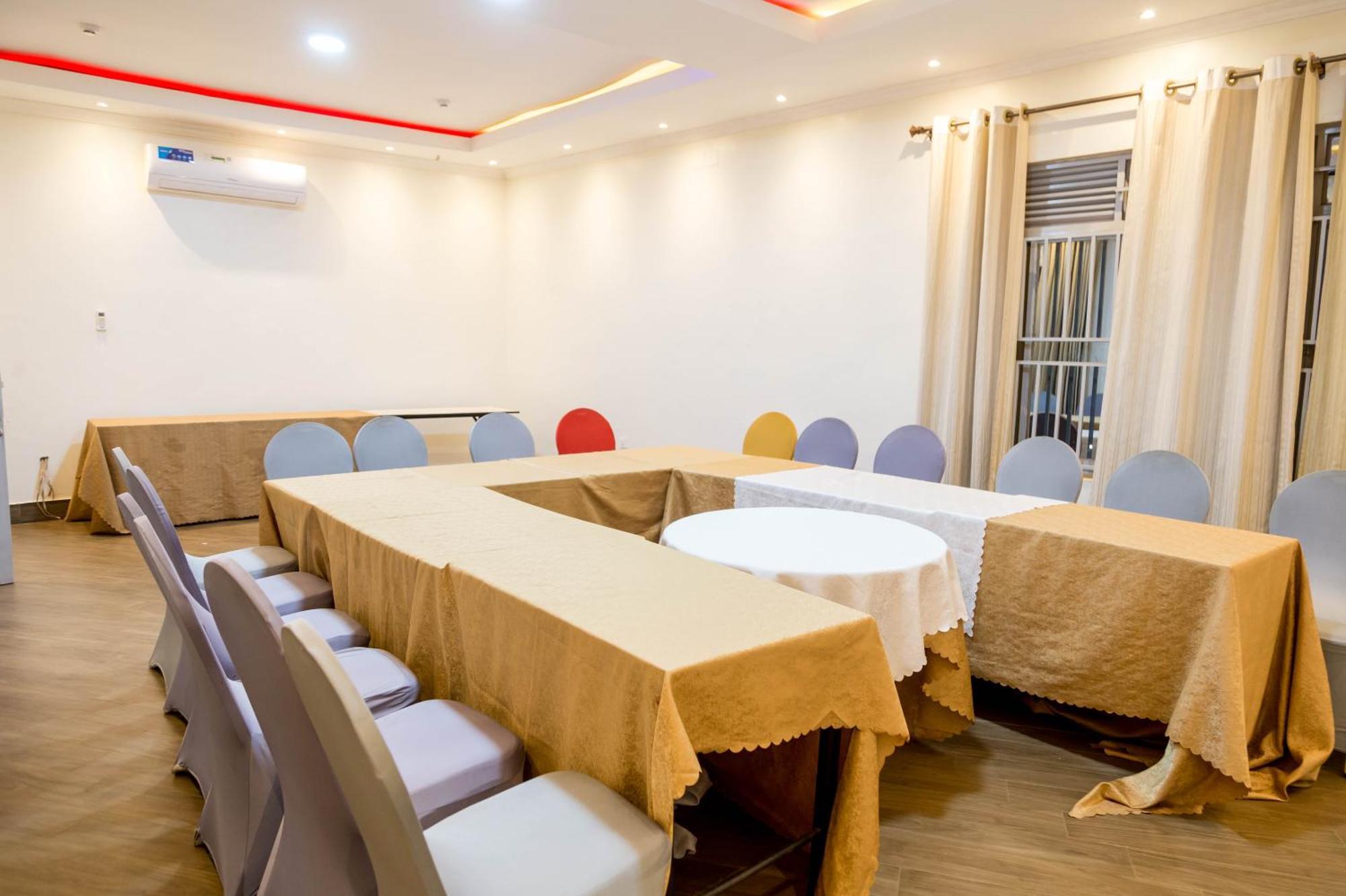 קיגאלי Olympic Hotel מראה חיצוני תמונה